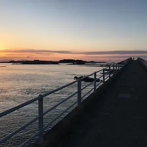 Maison Les Pieds Dans L Eau , Roscoff France